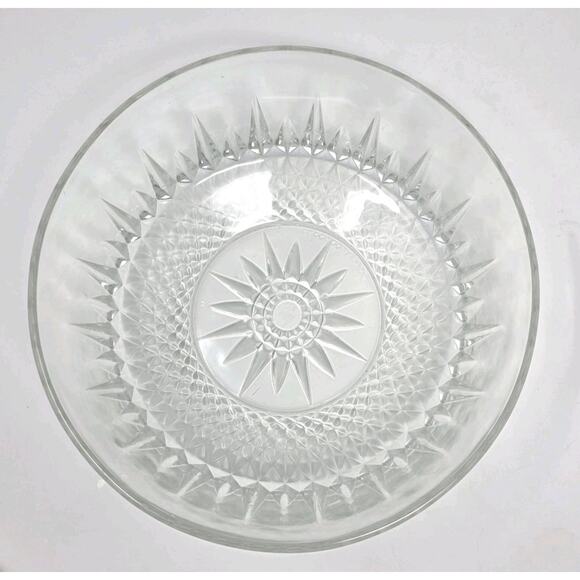 Arcoroc France Glass Serving Bow Diamond Starburst Pattern 9 Inch 60s-70s - Picture 1 of 7